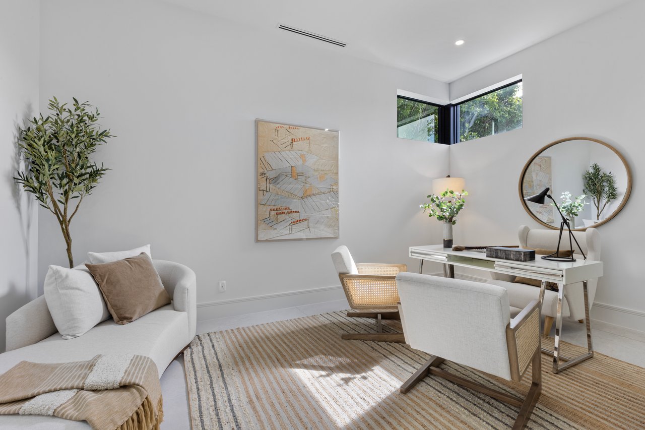 Murray Rd in Soso With Beautiful Water & Island Views