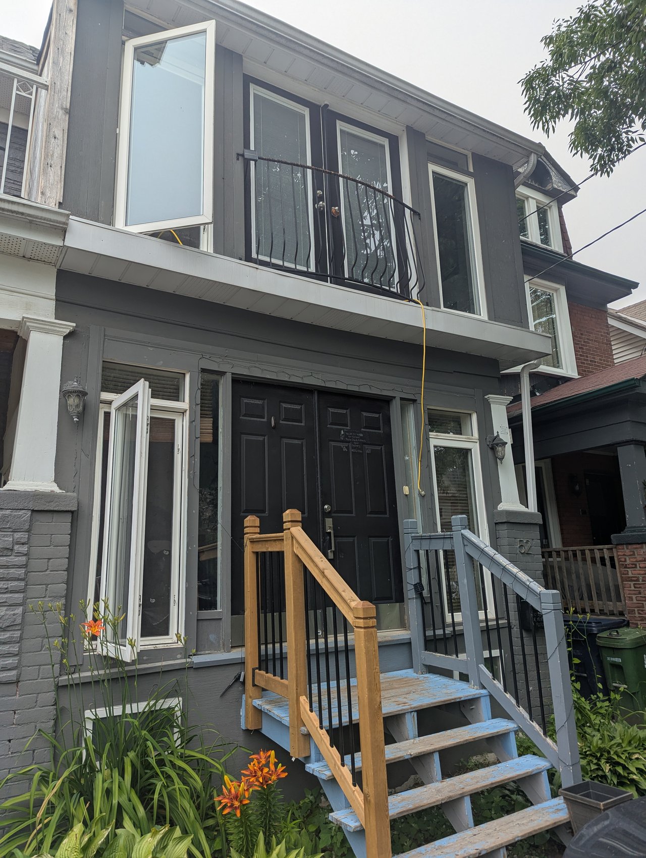 52 Ashdale Ave Mn&2nd