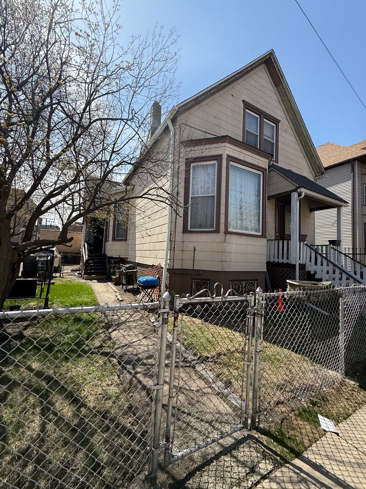 Braddock buys probate houses as-is