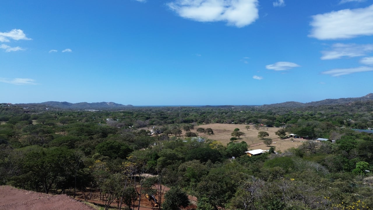 La Flora – An Exclusive Collection of 13 Estate Homesites - Huacas 
