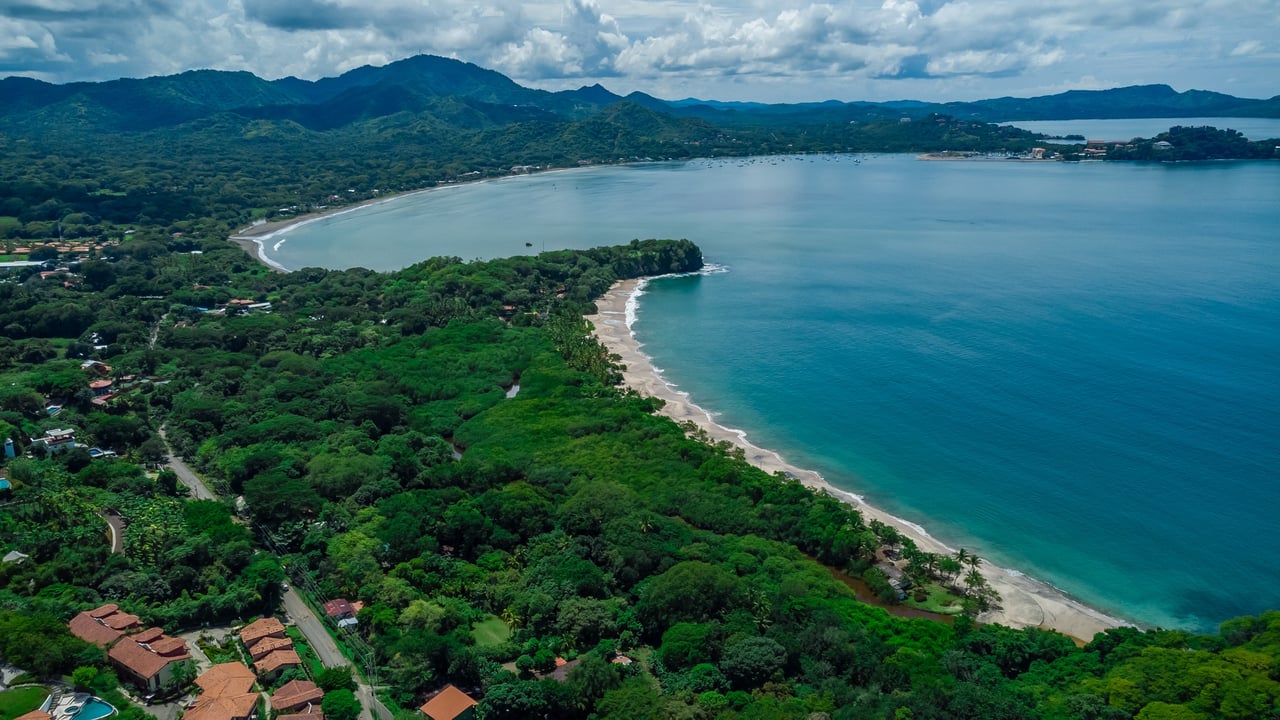 Surfside Lot L16 | Buildable Homesite Near the Beach in Surfside, Playa Potrero