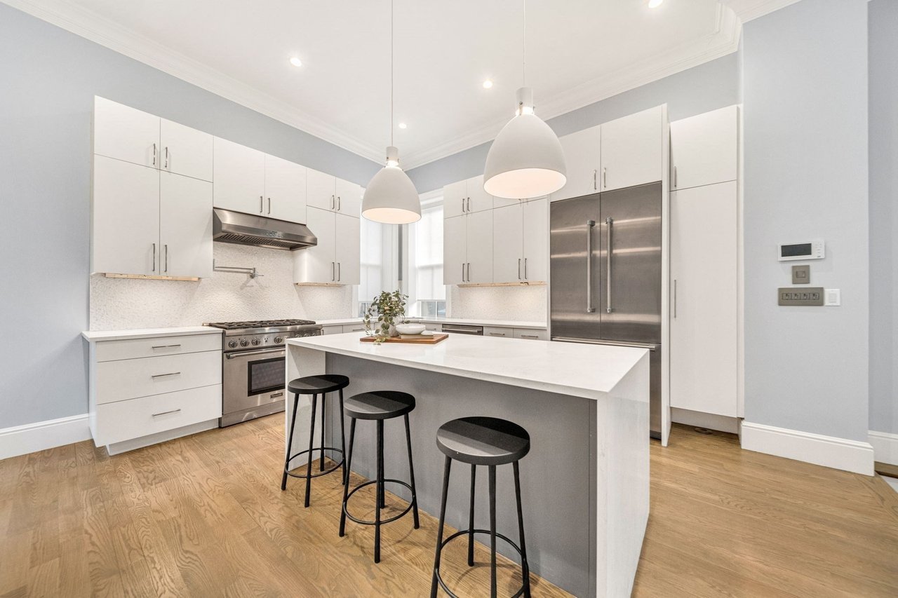 327-329 Shawmut Ave. Unit 1