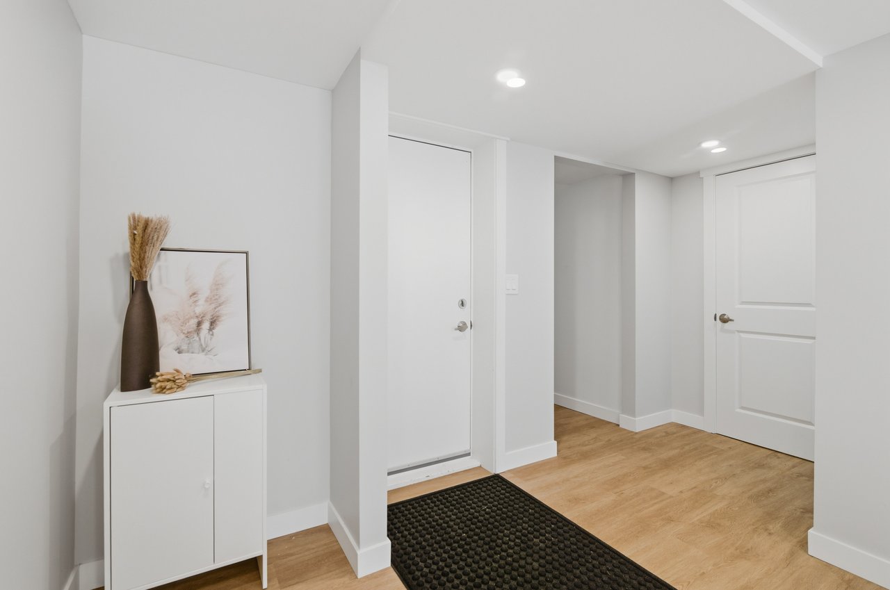 88 Woodfield Crescent SW