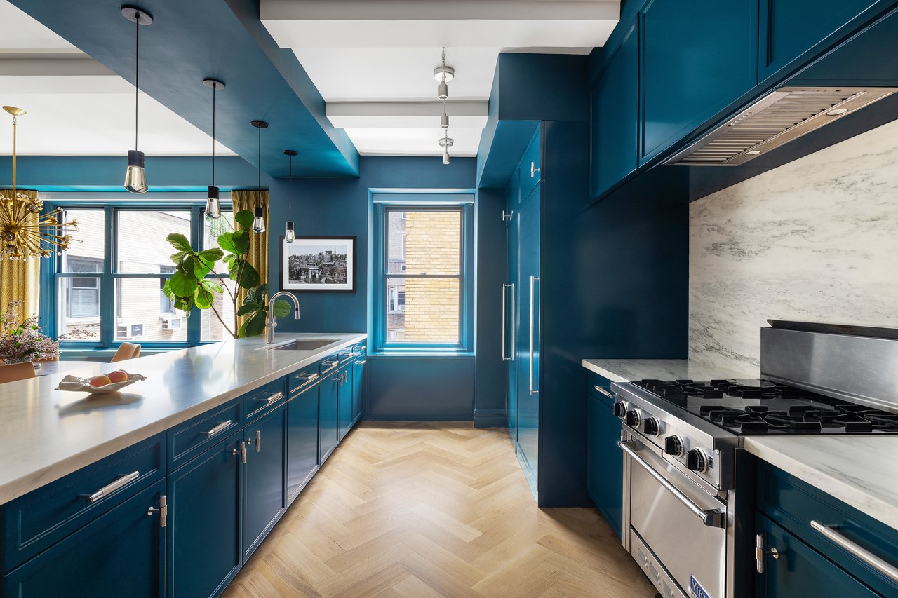 30 Fifth Avenue 16E