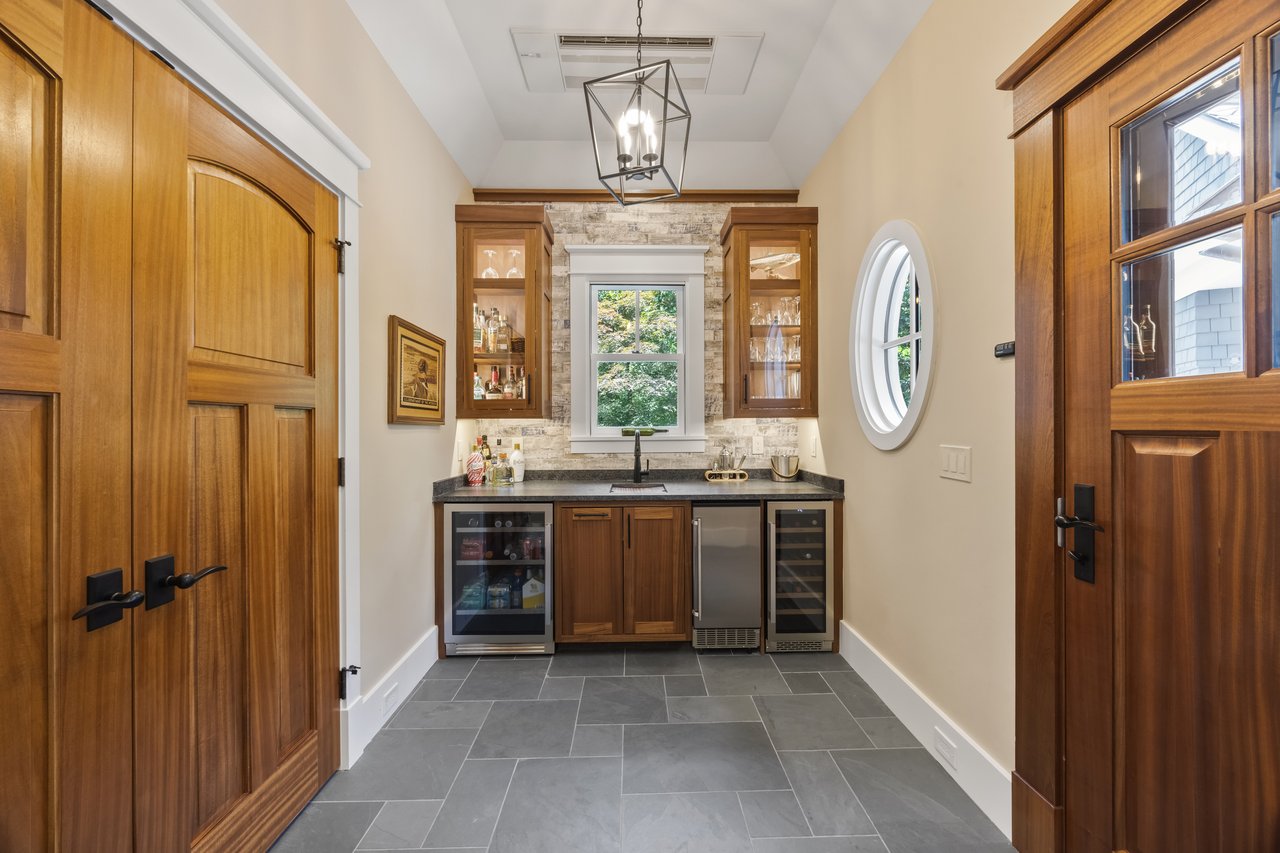 MURRAY HILL WATERFRONT | 5 FRANKLIN STREET