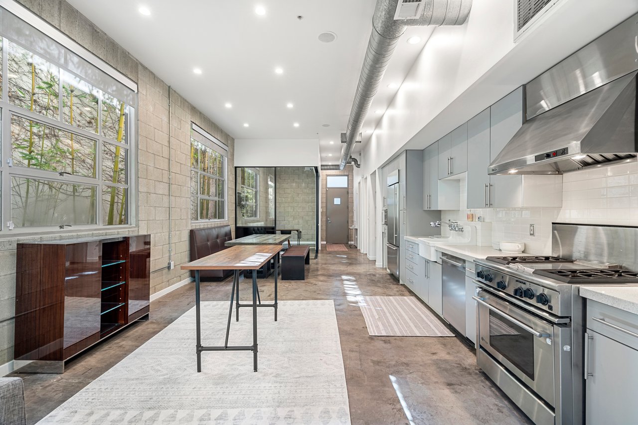 710 N Orlando Ave Unit: 104, West Hollywood