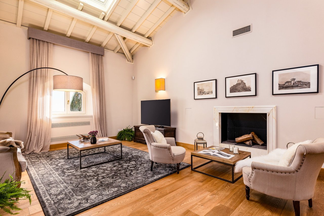 Breathtaking Villa with Contemporary Style on the Southern Coast of Tuscany