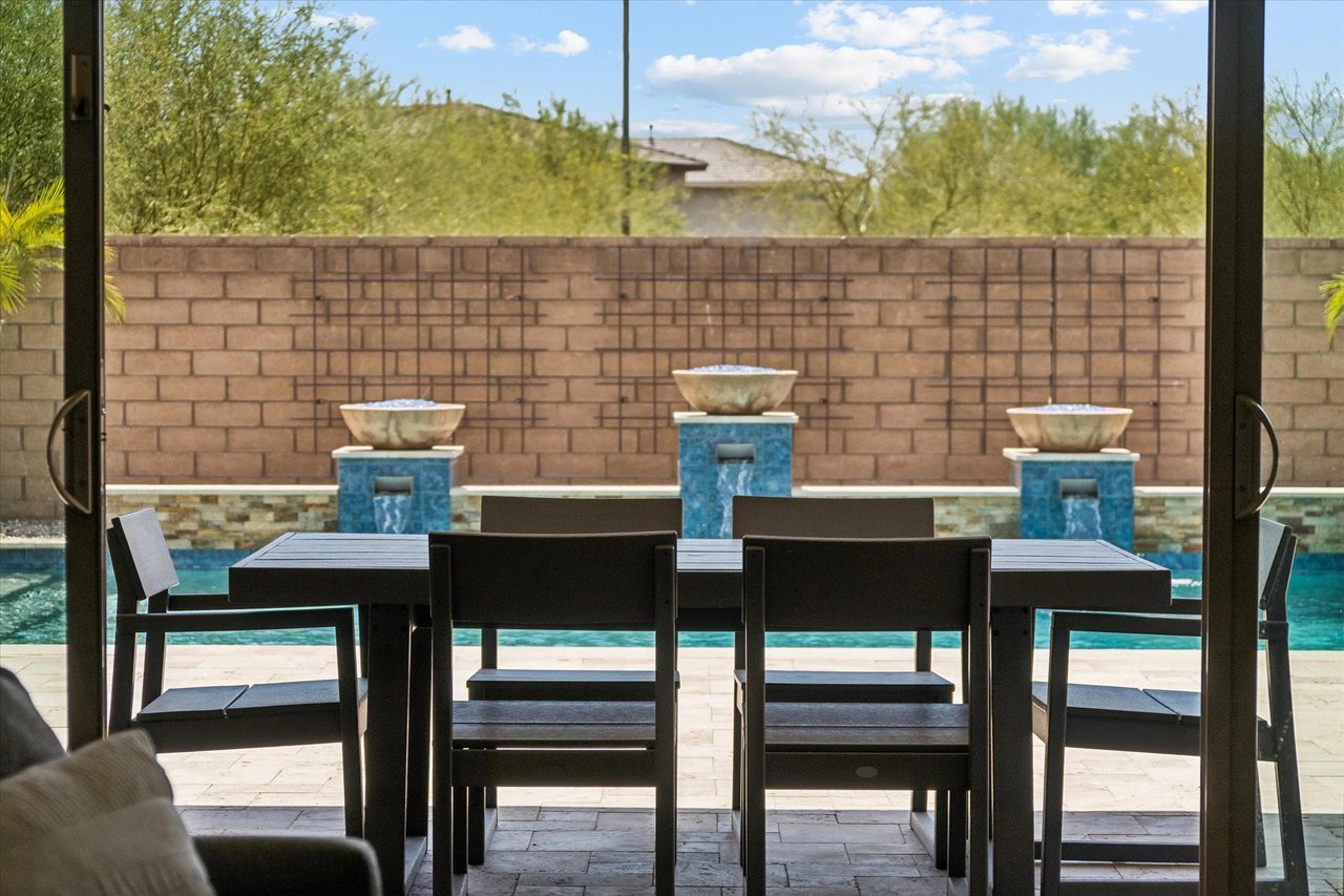 2905 E LOS GATOS DR, Phoenix, AZ 85050