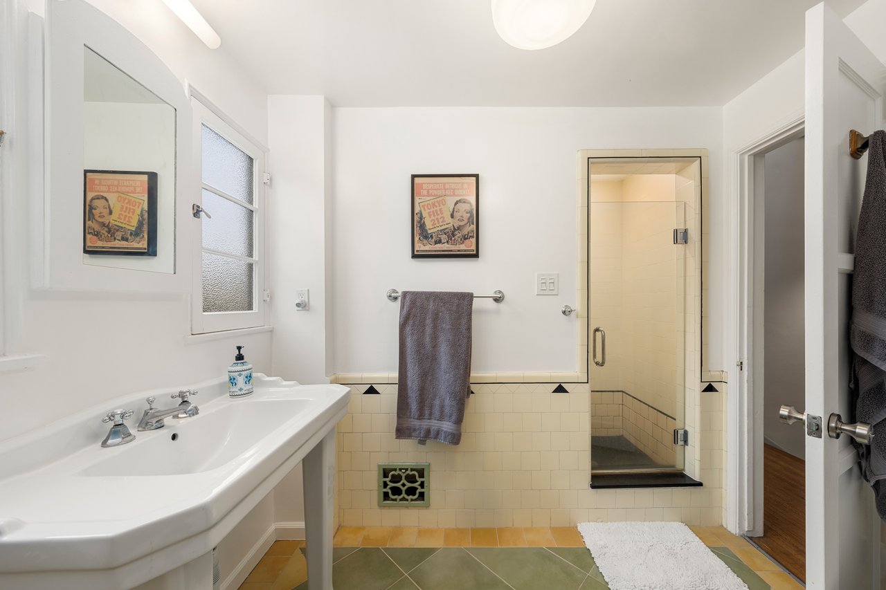 6427 Orange Street, Beverly Grove
