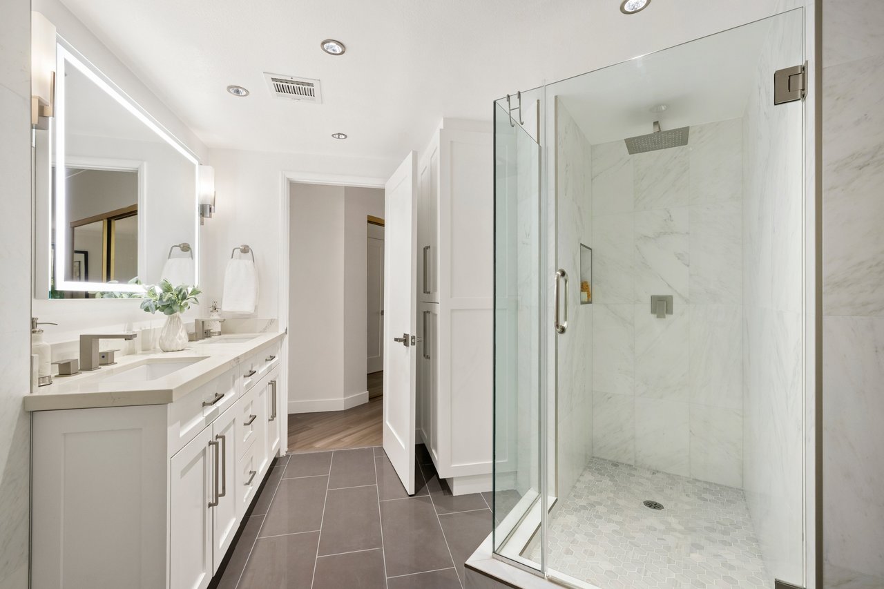 1630 S. Bentley Avenue, No. 202