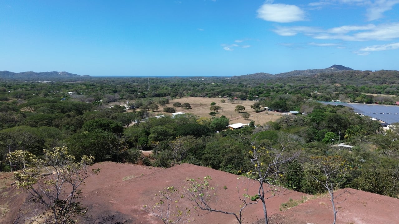 La Flora – An Exclusive Collection of 13 Estate Homesites - Huacas 