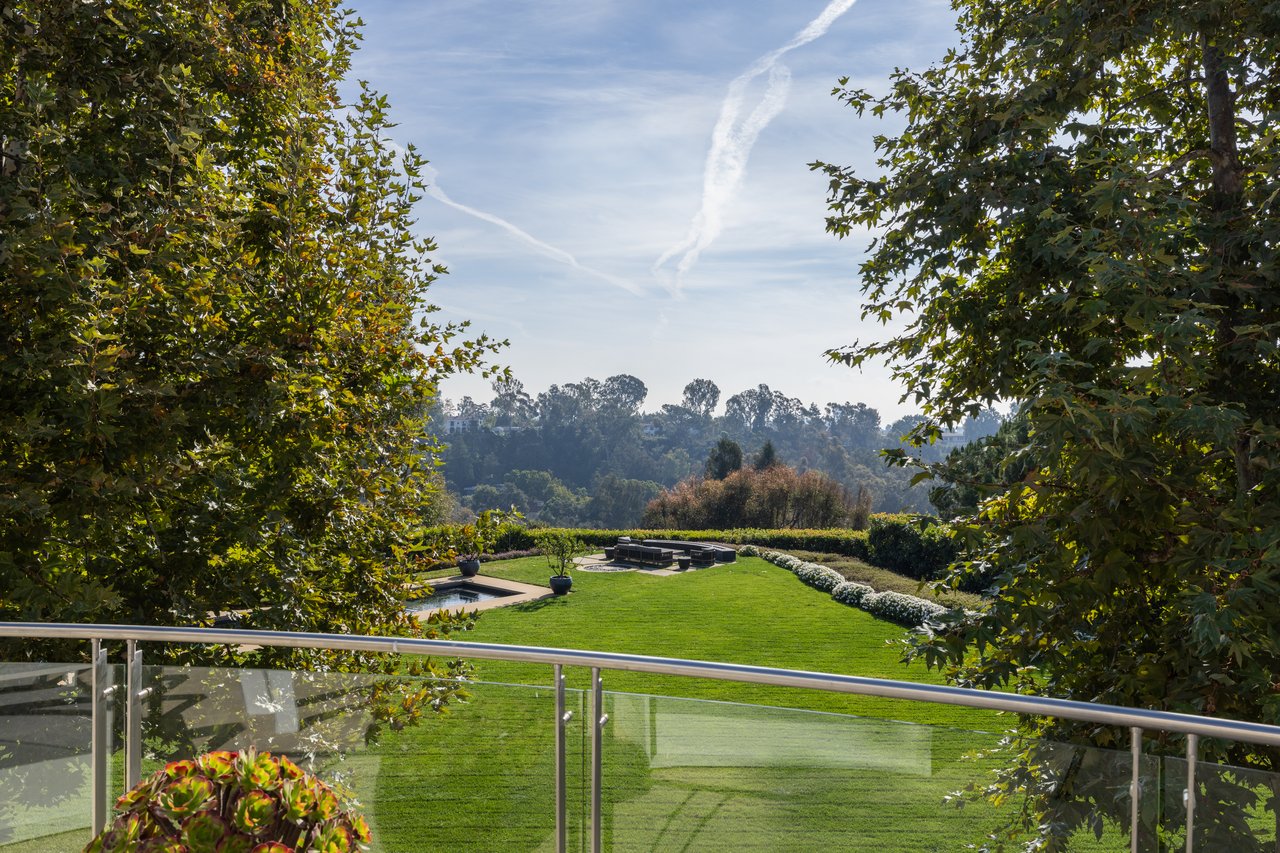 652 Chautauqua Blvd, Pacific Palisades 