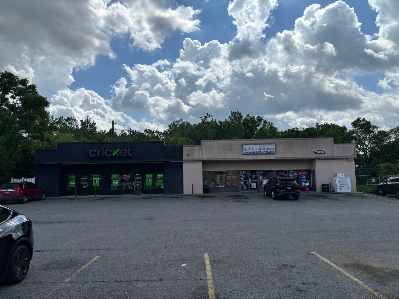 413 and 417 Myatt Drive