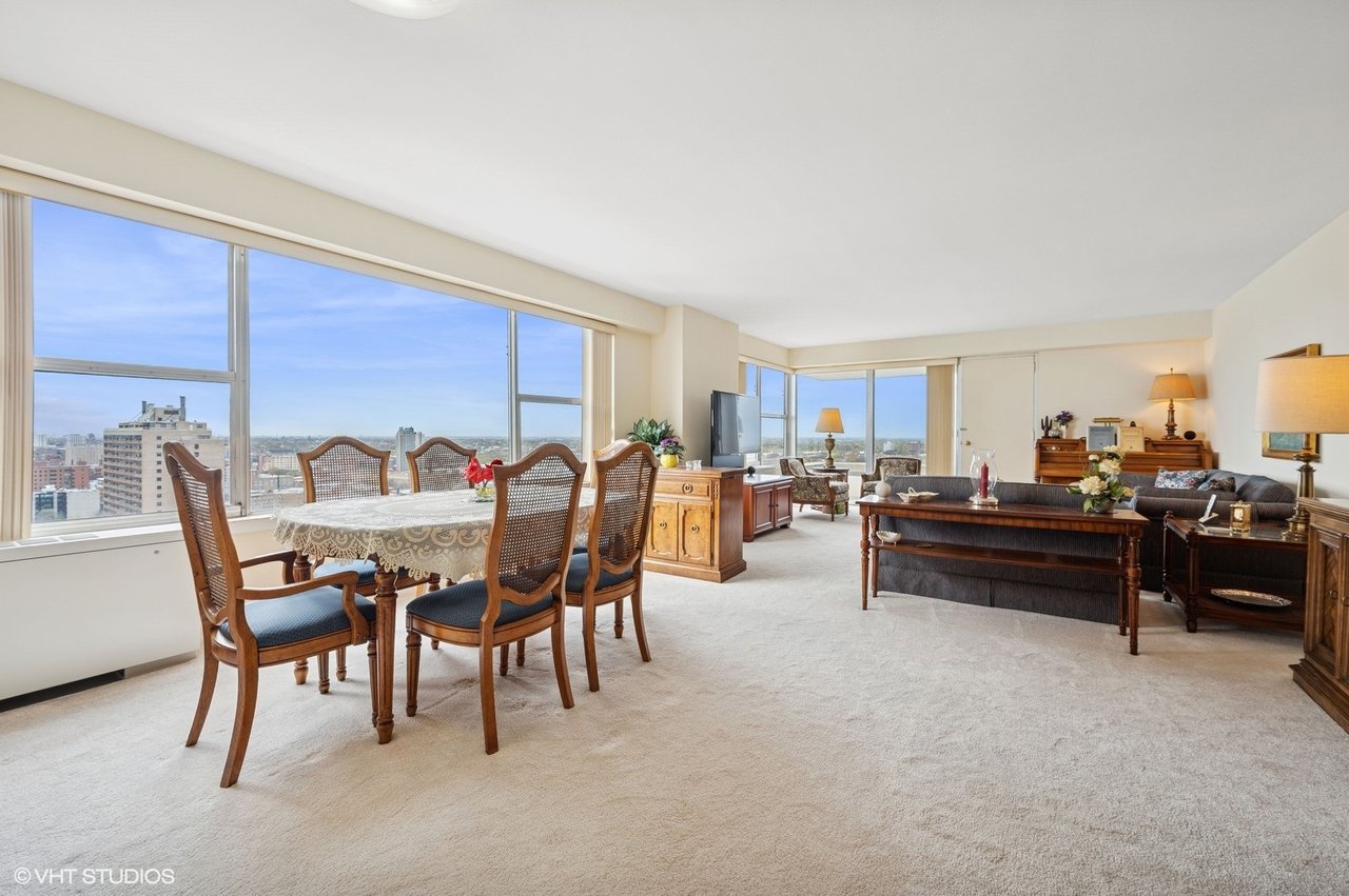 6157 N Lake Shore Drive 