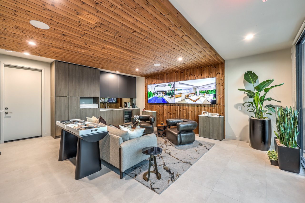 4077 Heron Fairway Dr