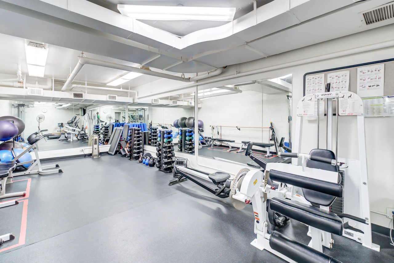 Watergate West Penthouse Seven