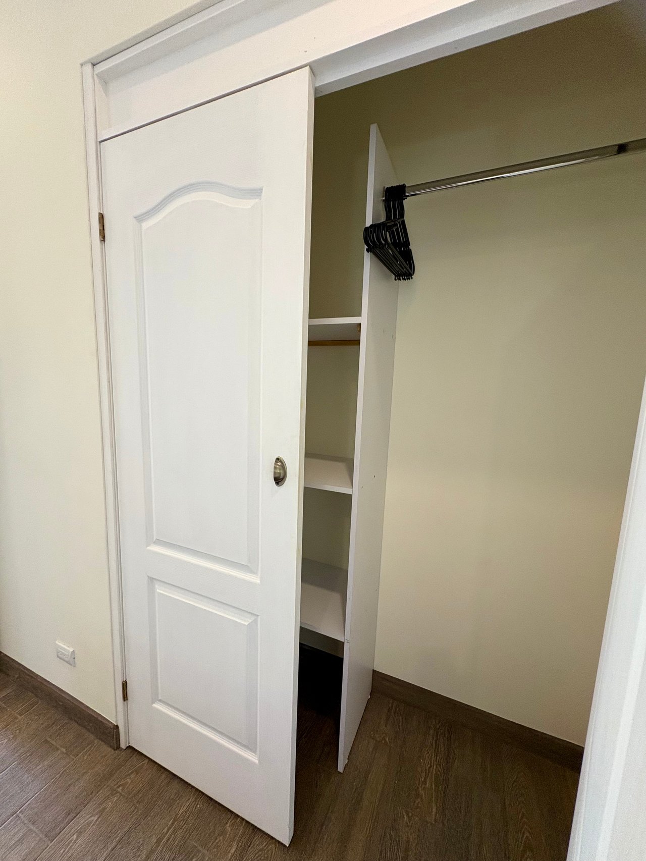 Riverside Jungle Home