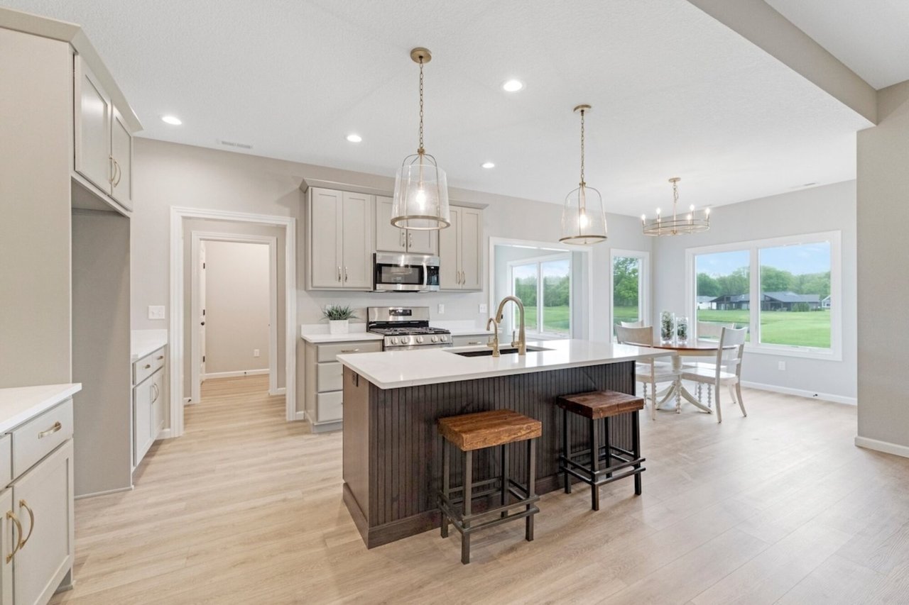 17890 Carne Cove