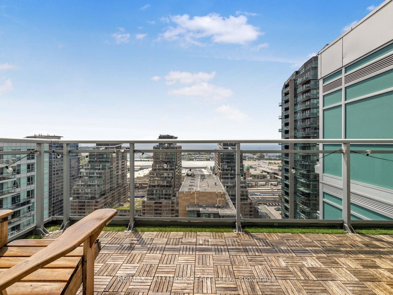 VIBE CONDOS