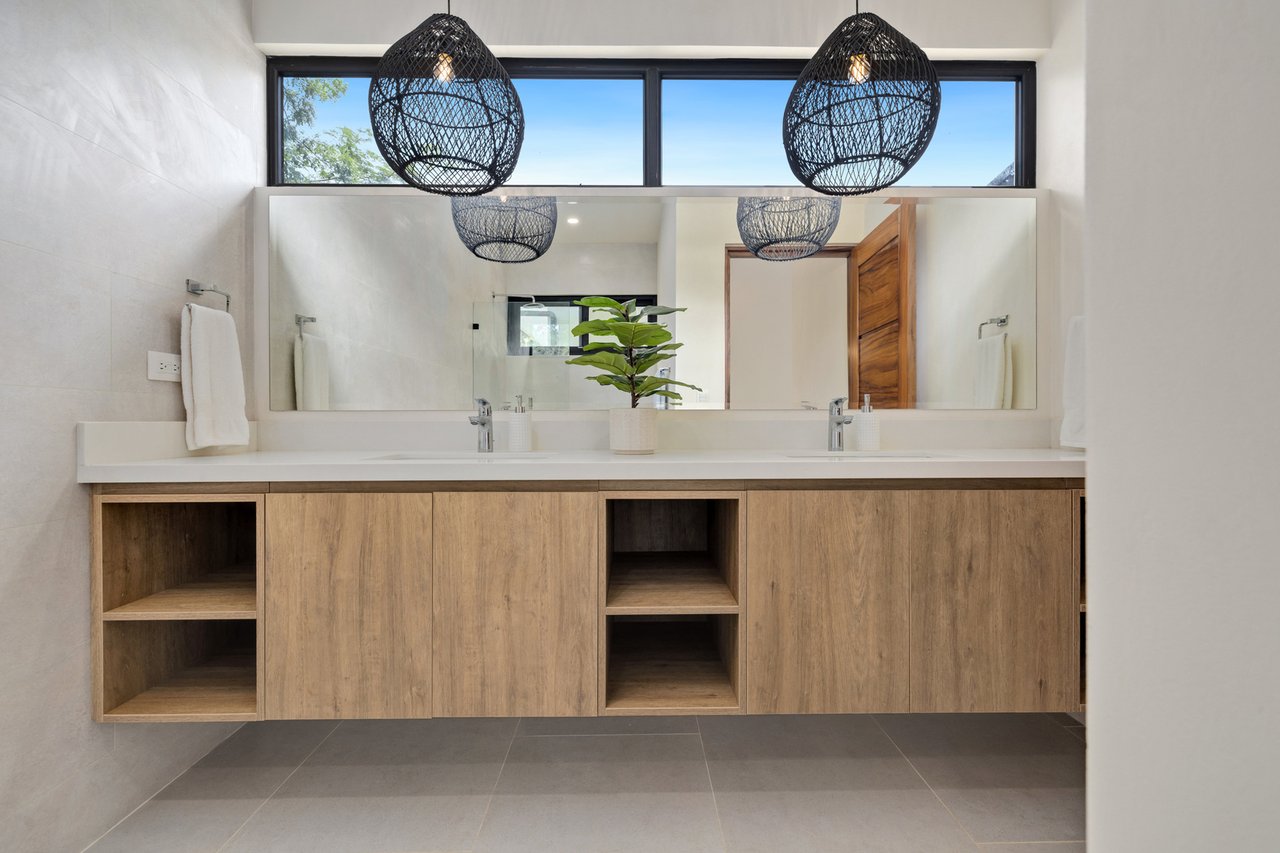 Casa Lago | Luxurious Living at Senderos Tamarindo!