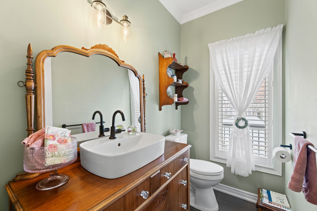 2 Forest Heights Boulevard, Orillia