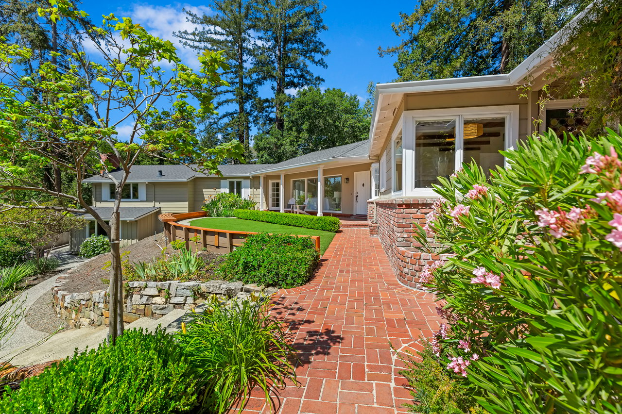 1087 Rahara Drive