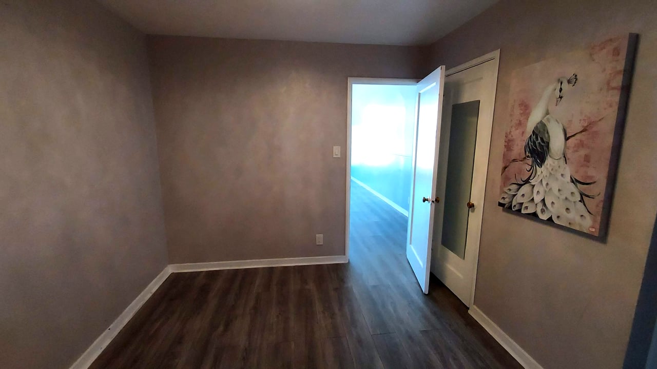 High Traffic Commercial Opportunity 