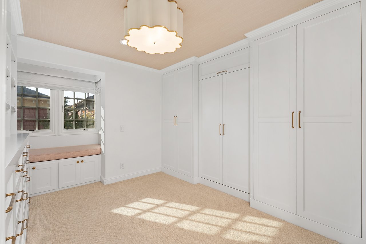 2582 Bungalow Place 70