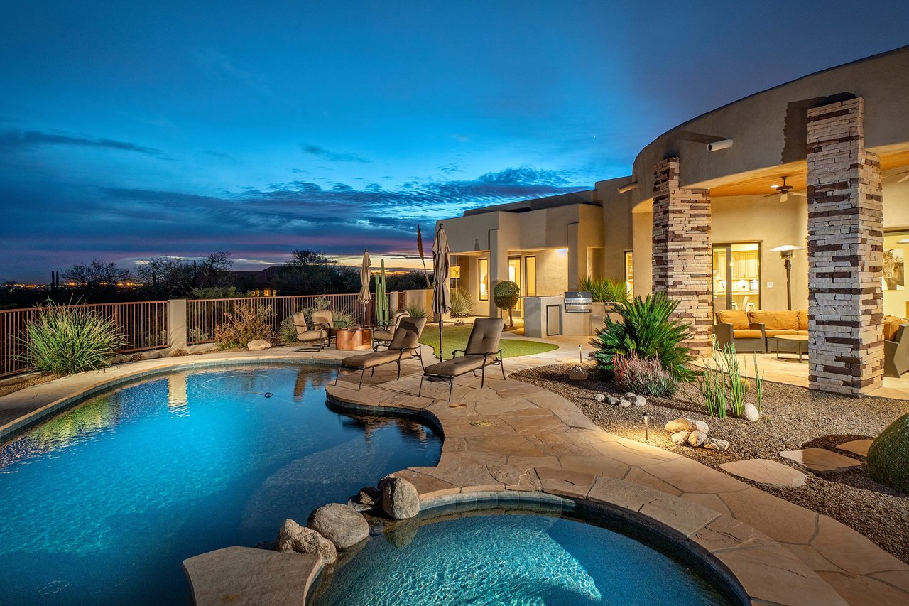 Stunning Desert Contemporary 