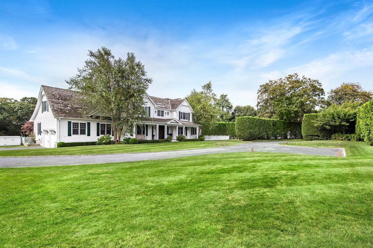 Beautiful Bridgehampton Estate