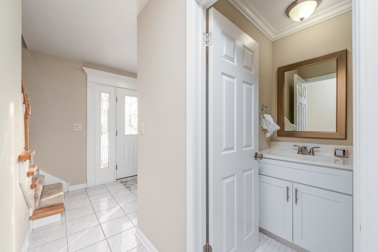 172 Old Mill Dr 