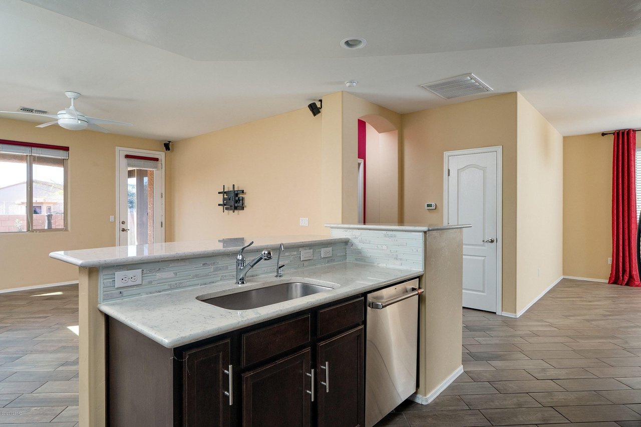 Highly Sought After Mariposa Trails Community