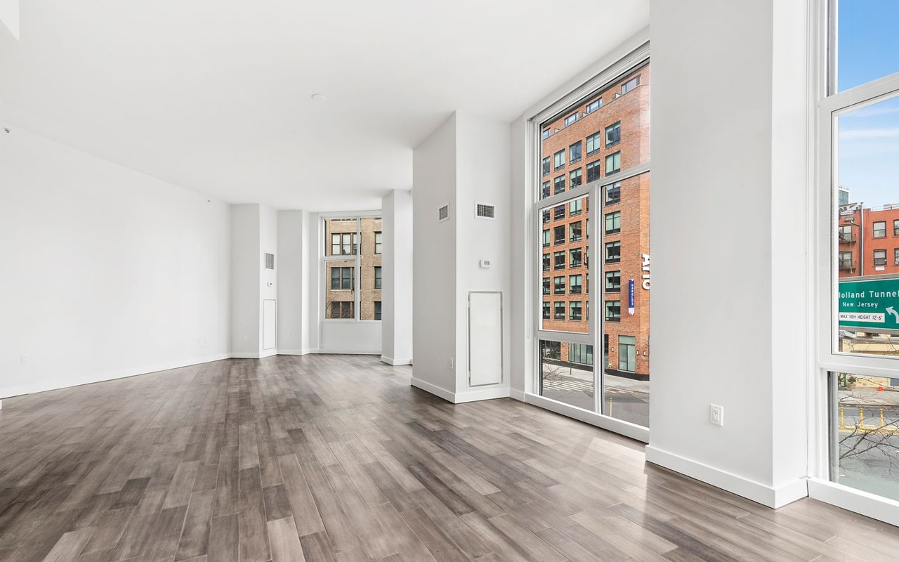 475 Greenwich St Unit 2D