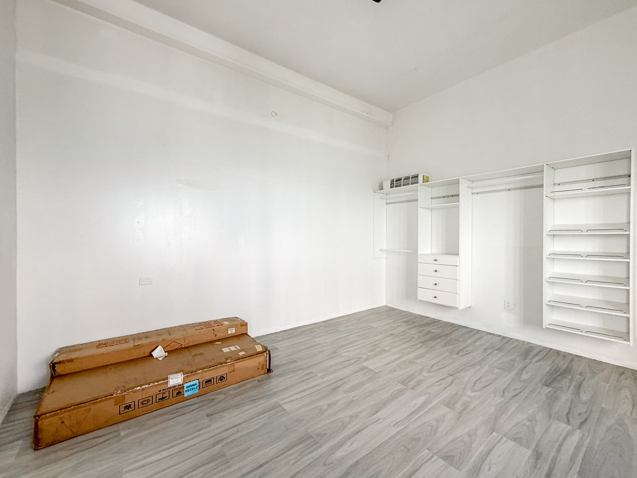 1104 Belle Vue 2 Bedroom Apartment