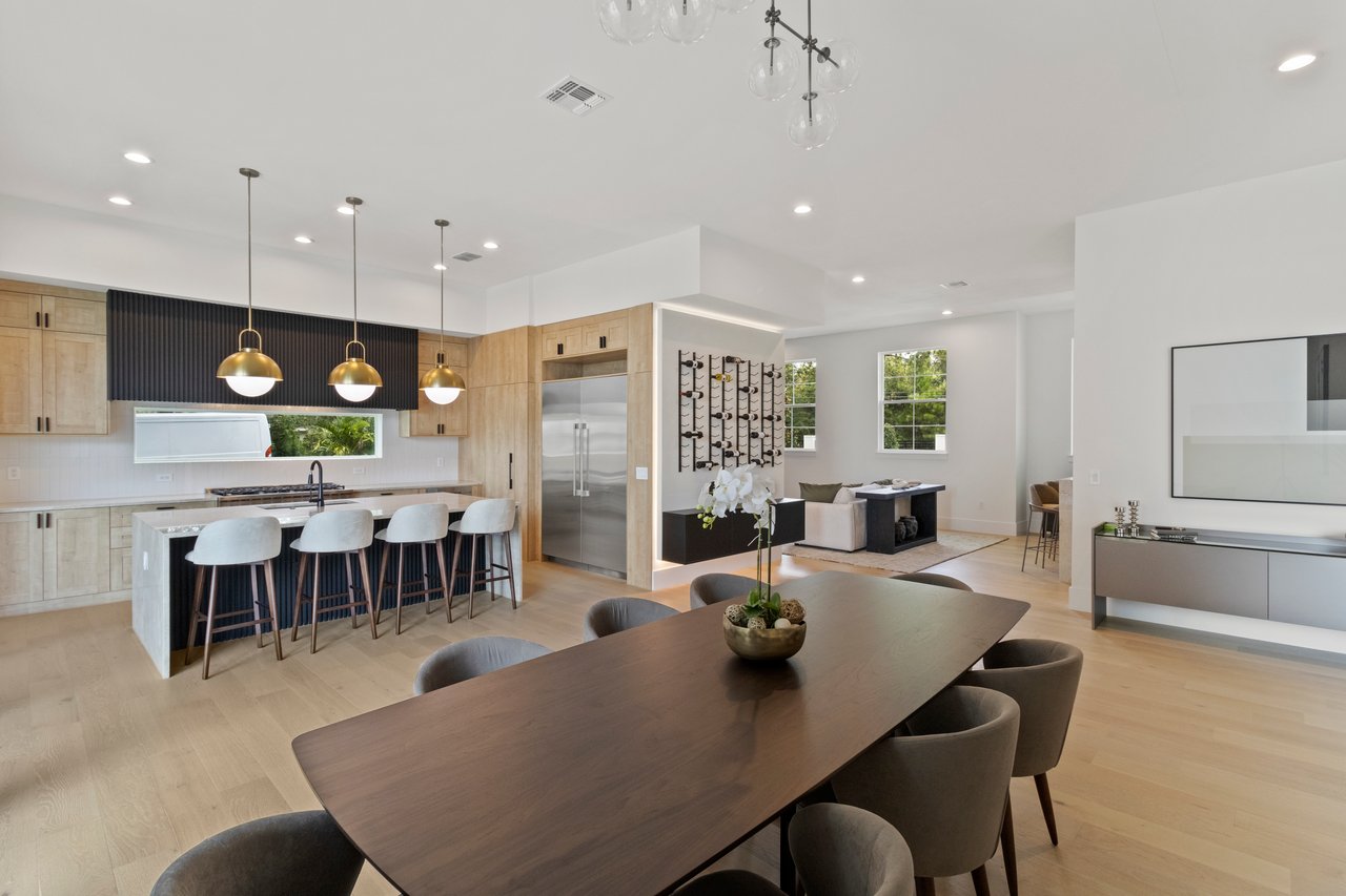 7706 Ficquette Rd- Windermere