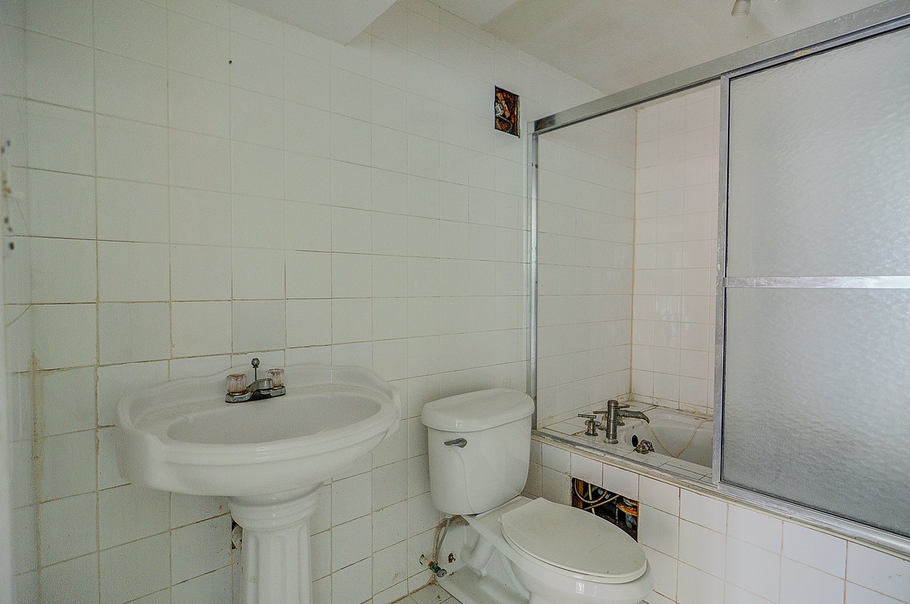 Unit #207 Pilot House