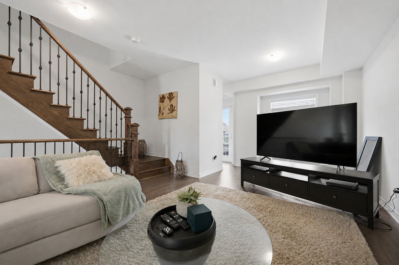 Waterdown Townhome