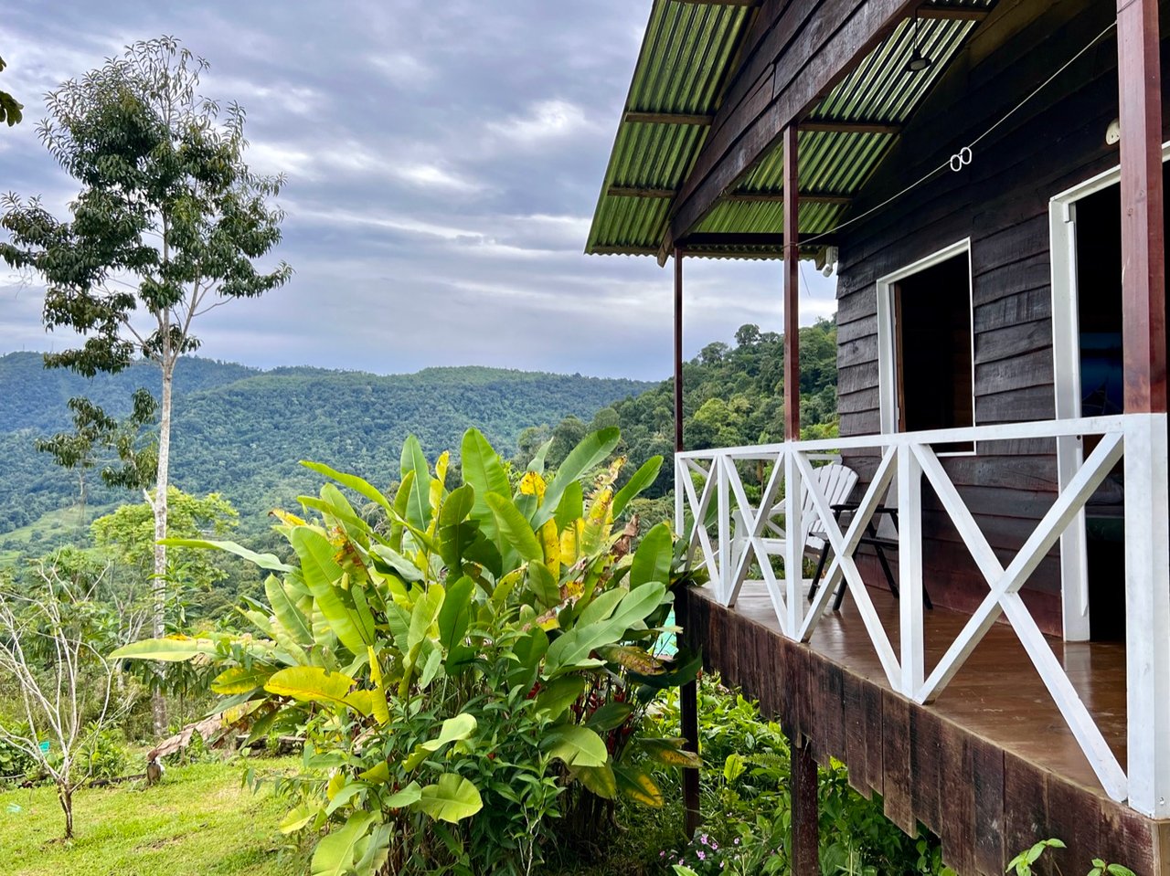 Strategically Located Property with Panoramic Views and Development Potential in Tinamastes