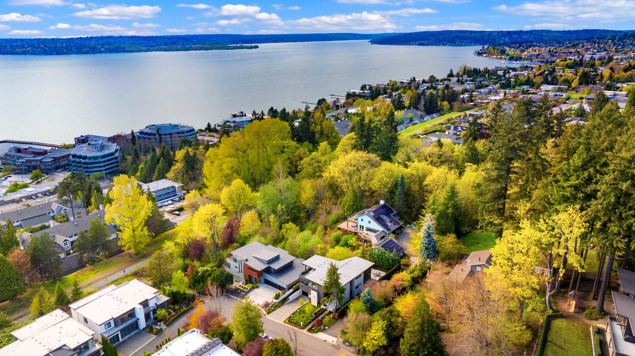 10410 NE 53rd Street