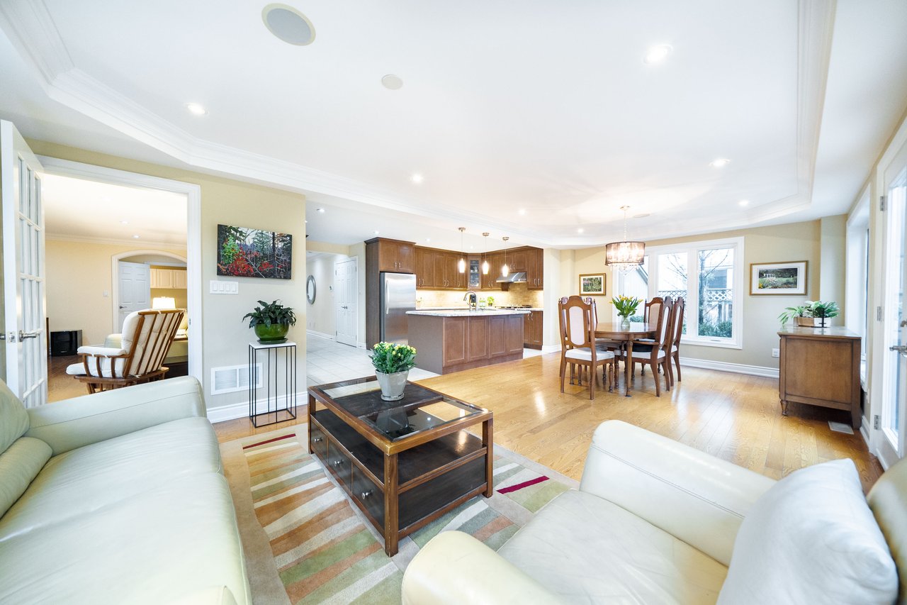 90 Brillinger Street