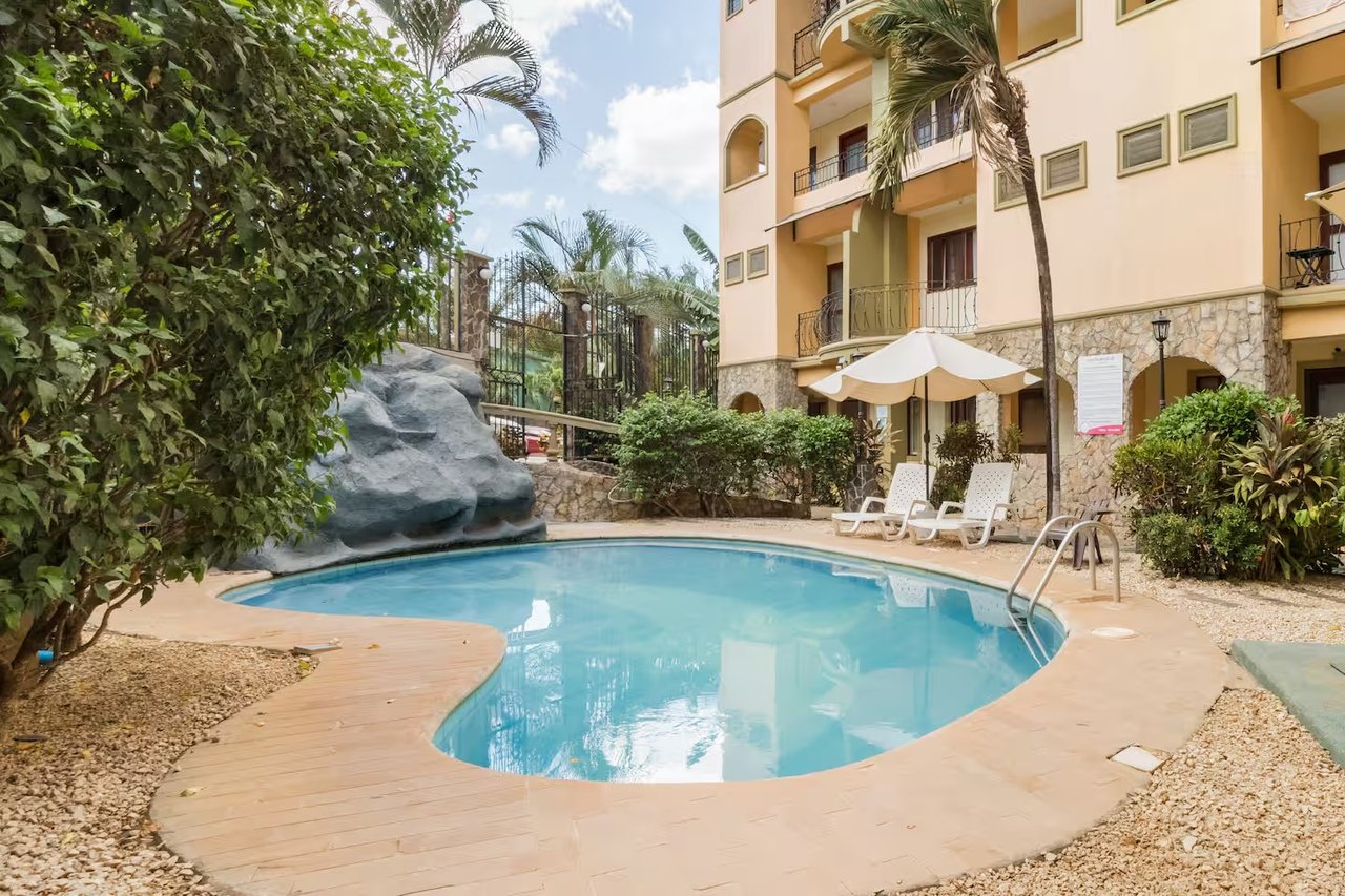 Los Sueños 3 #8 | Turn-key 2 Bed Condo Just 10 Minute Walk to the Beach