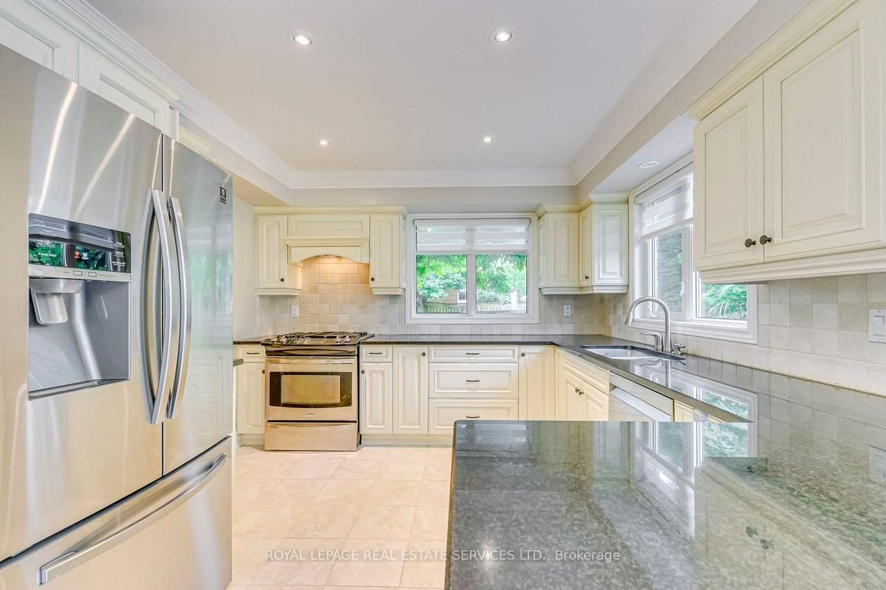 1405 Wheelwright Rd
