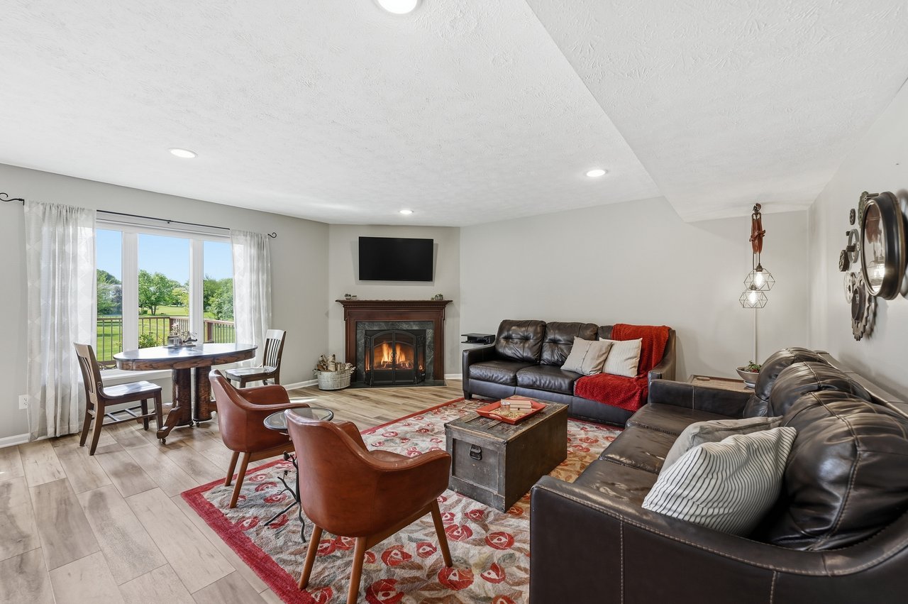 6768 Lexington Circle