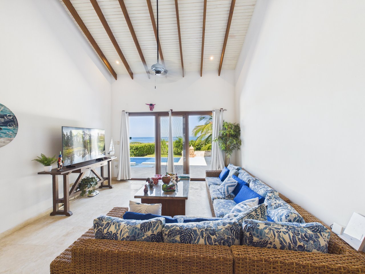 Casa Nanik, Villa 1307, Pristine Bay