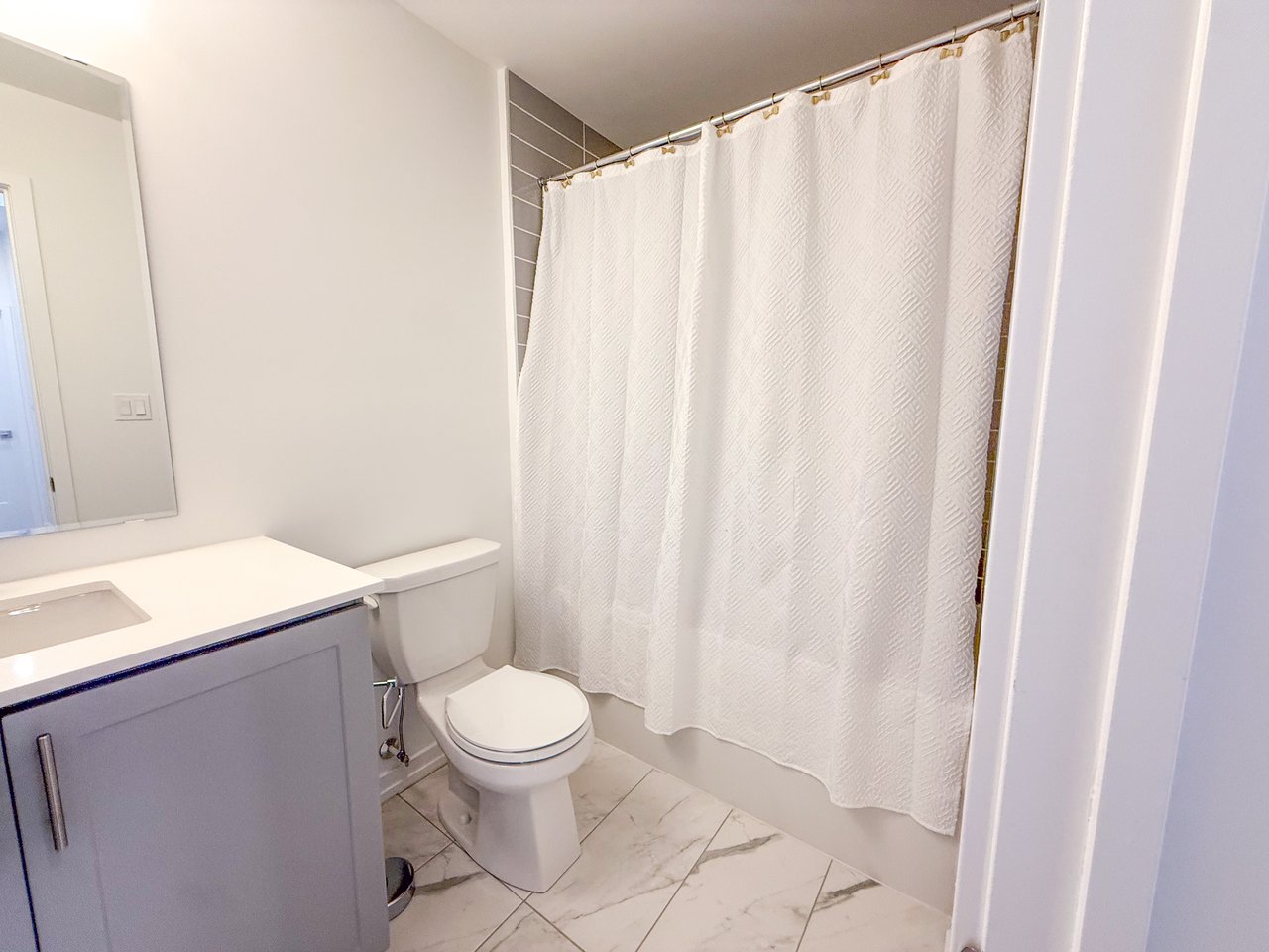 16 Lytham Green Circle