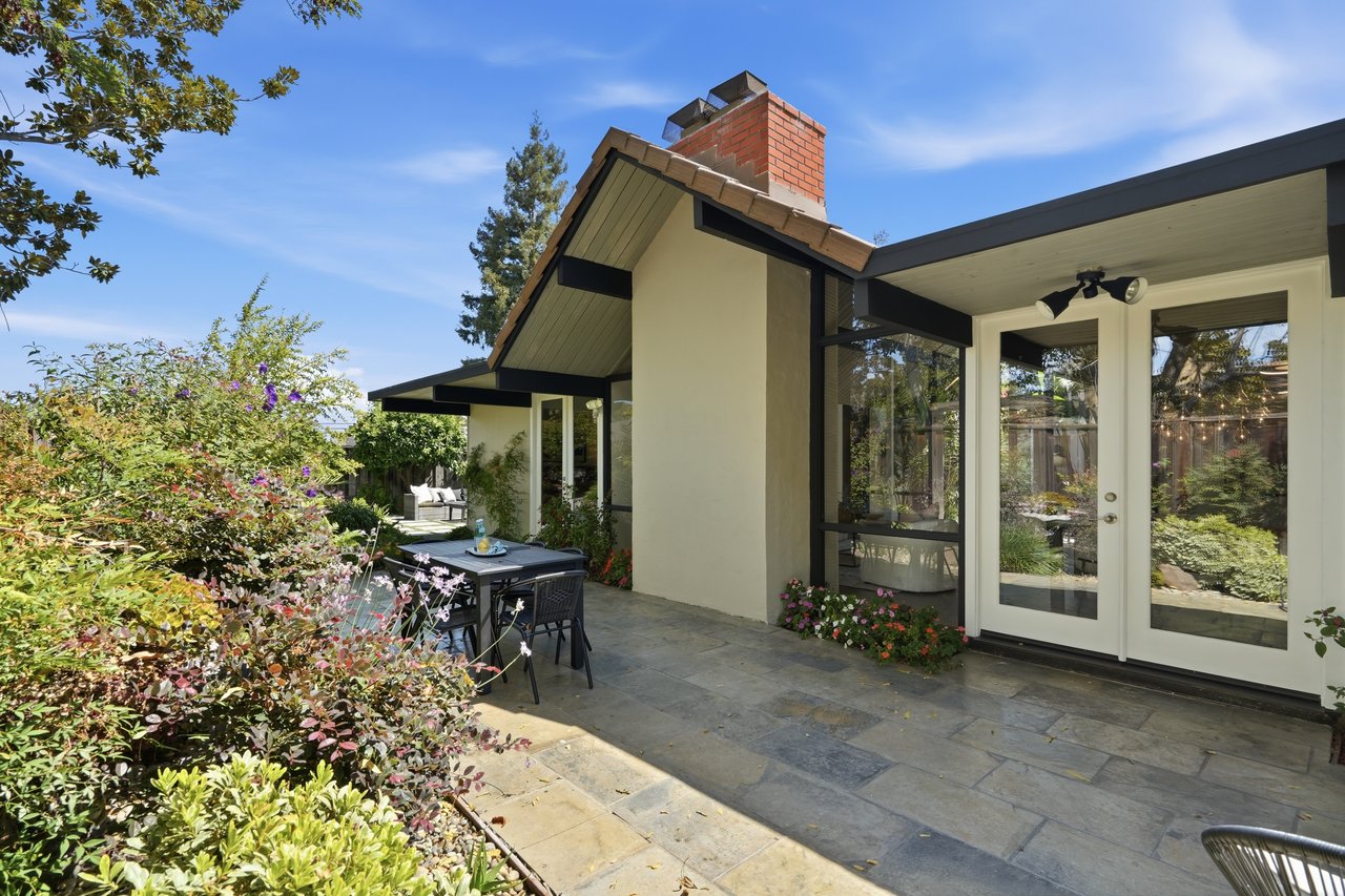 387 Vasquez AVE