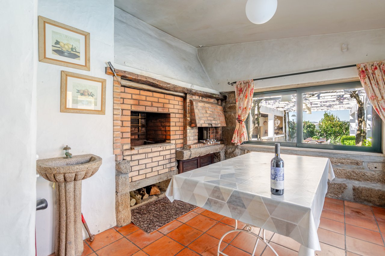 Exceptional Renovated Estate with 4 Residences, Pool & Orchard Near Porto