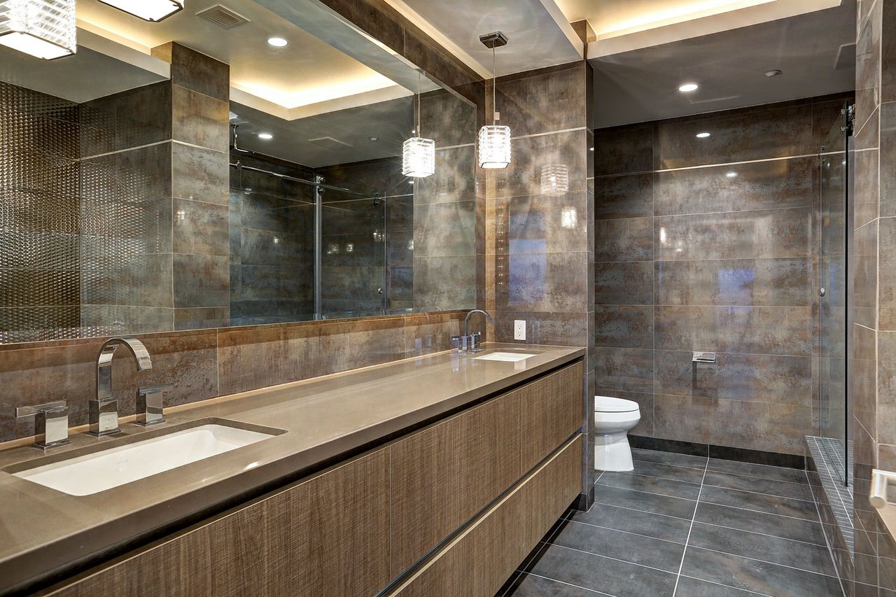 High‑rise Condo, Downtown Los Angeles