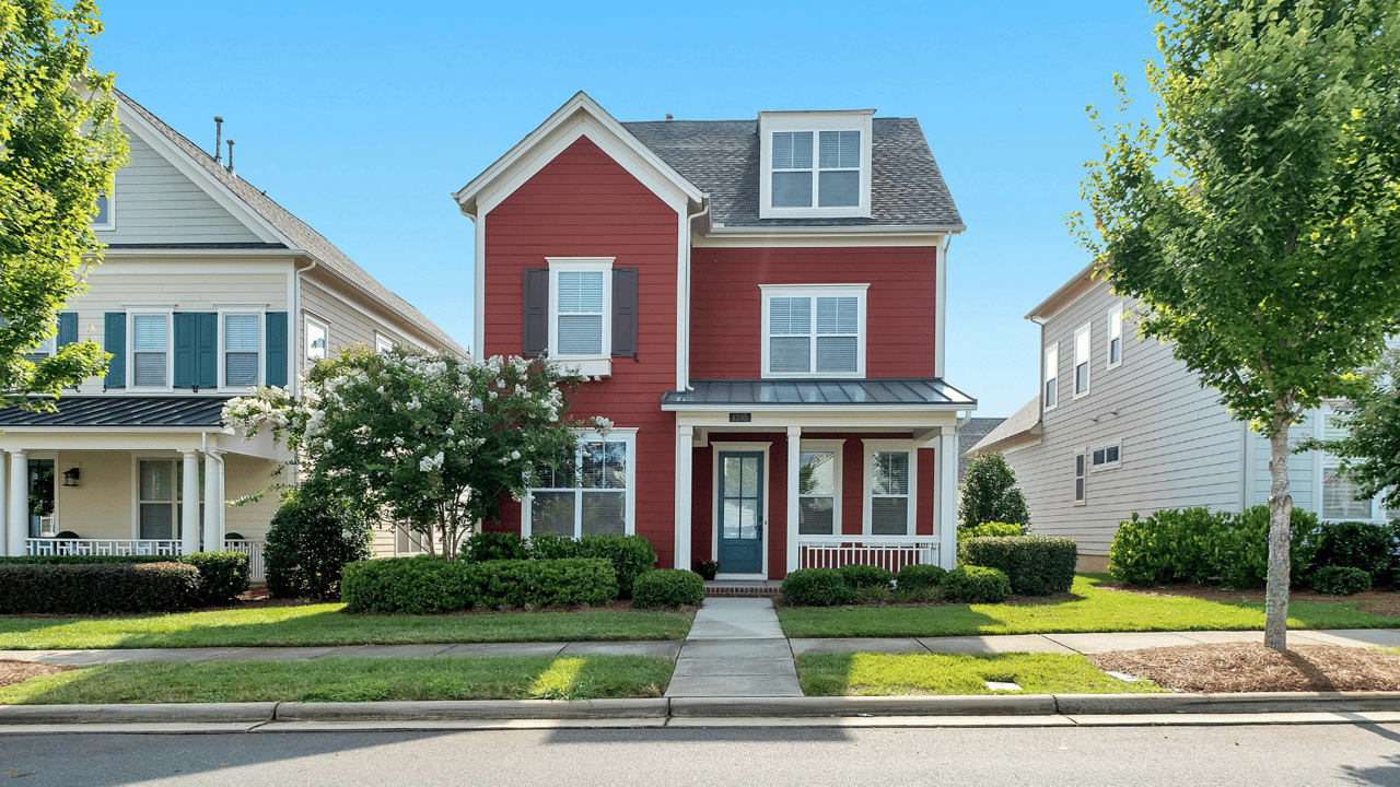 The "Reverse Resolutions" List for Homeowners: What NOT to Do in 2025