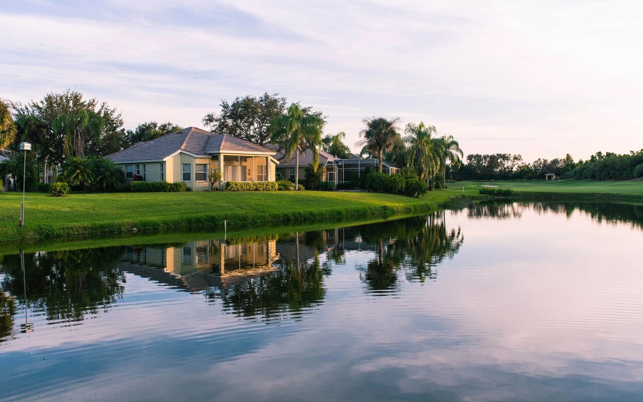 Caloosa Yacht & Racquet Club